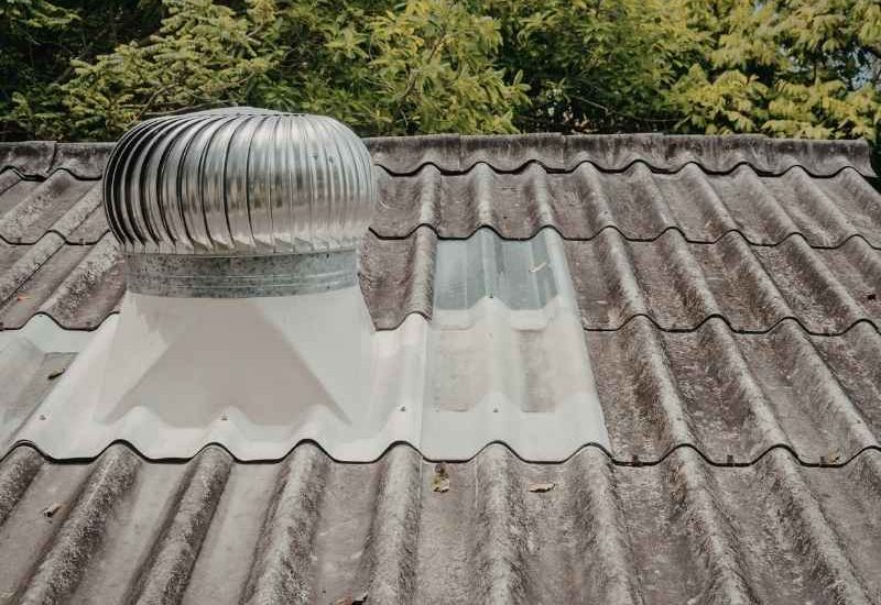 Genteng metal pasir abu abu